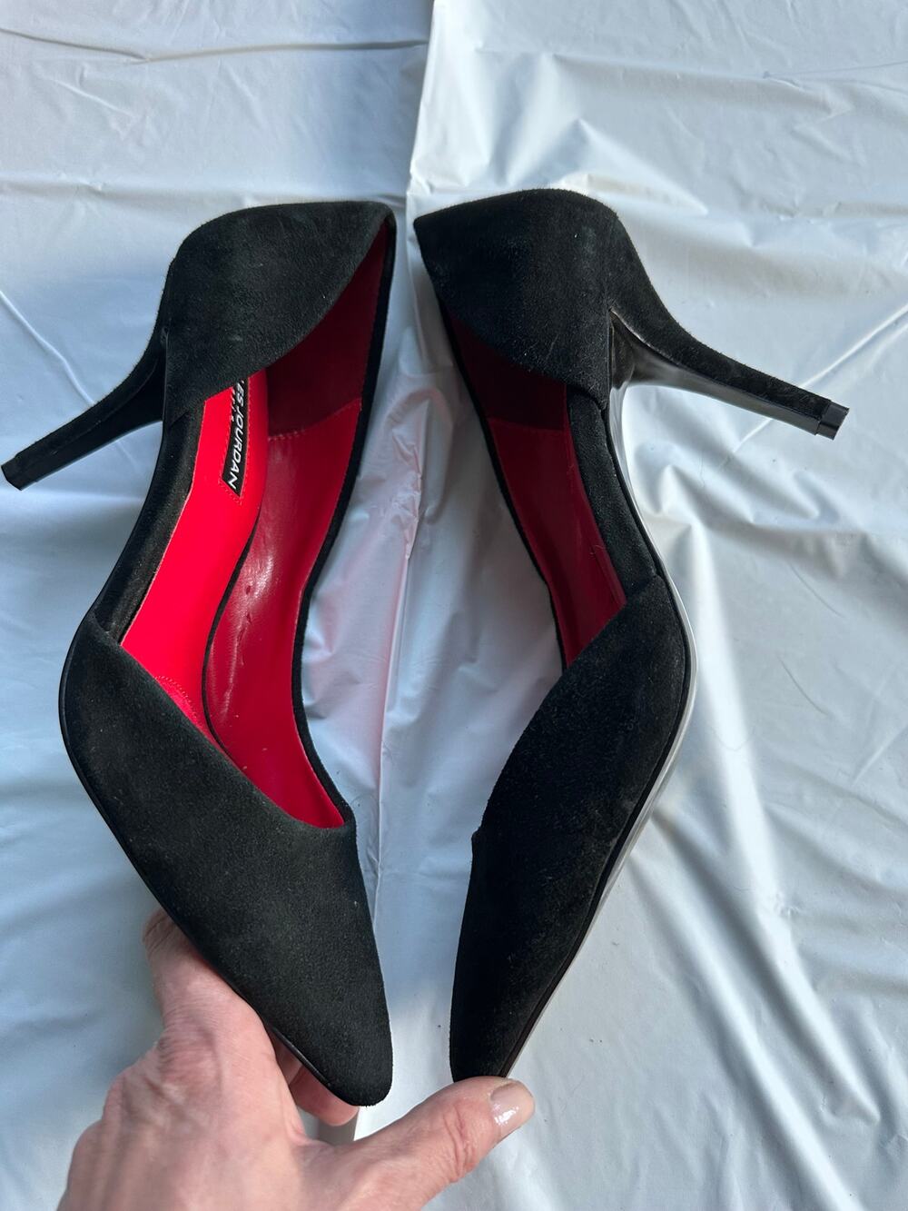 VINTAGE 80's NEW UNWORN CHARLES JOURDAN BLACK SUEDE PUMPS 8